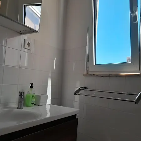 Sobre O Rio Appartamento *