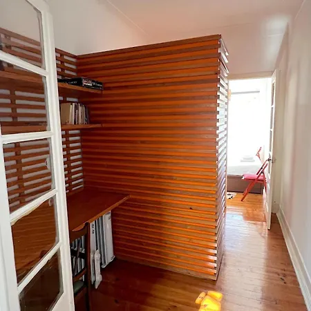 Sobre O Rio Apartment