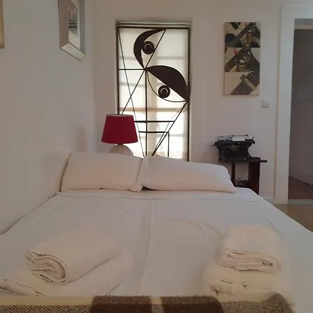 Sobre O Rio Apartment *