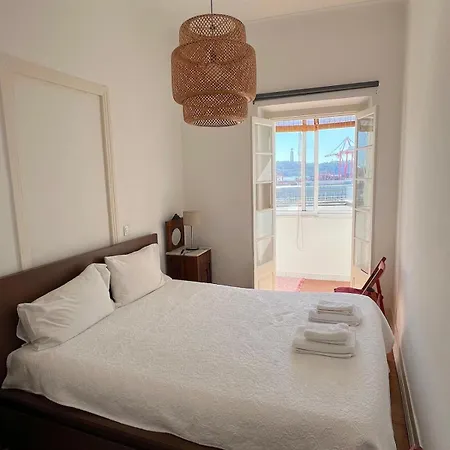 Sobre O Rio Apartment Lissabon