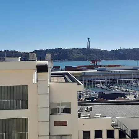 Apartamento Sobre O Rio *
